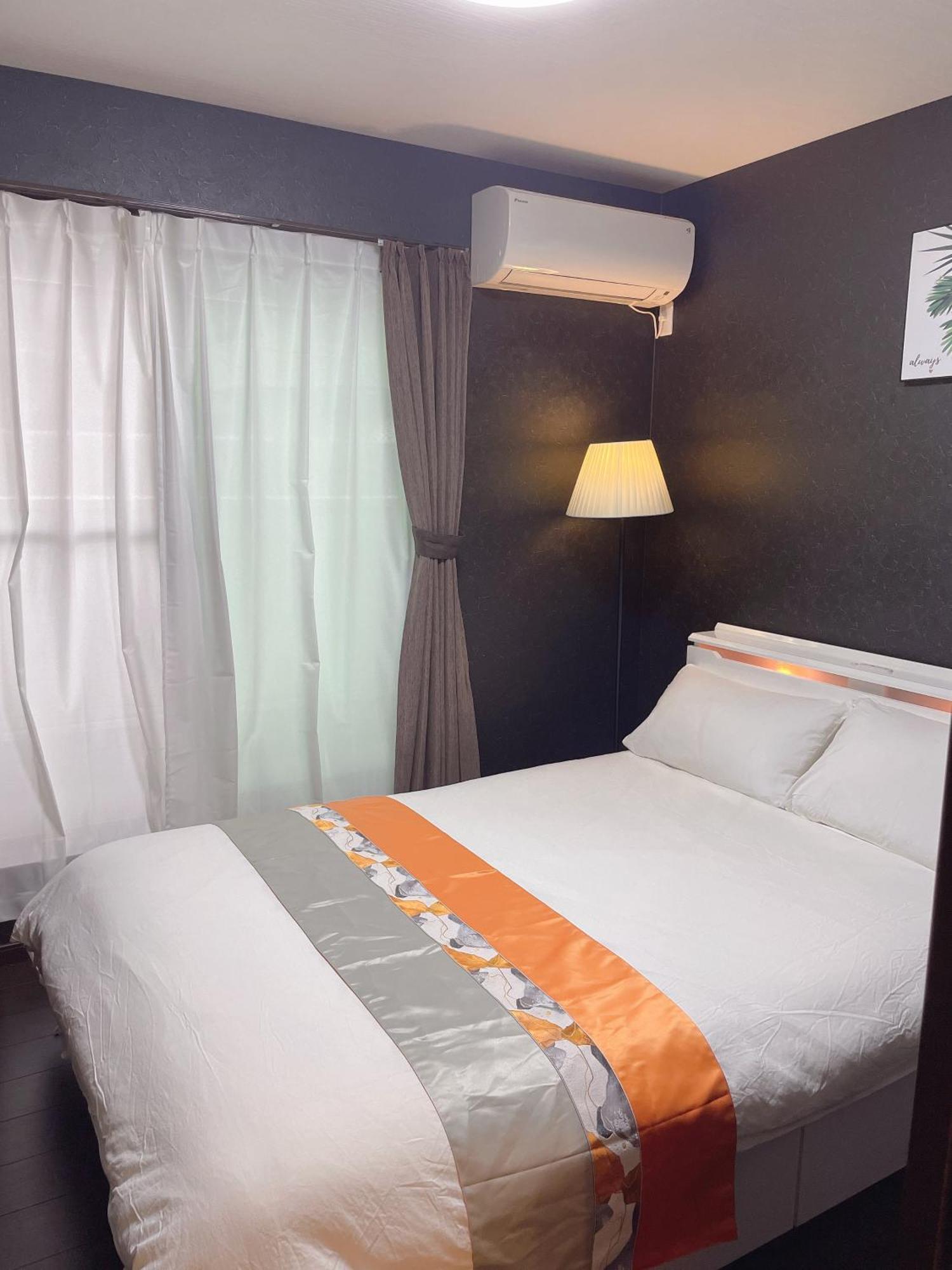 Westhouse A 天下茶屋店 Villa โอซาก้า ภายนอก รูปภาพ