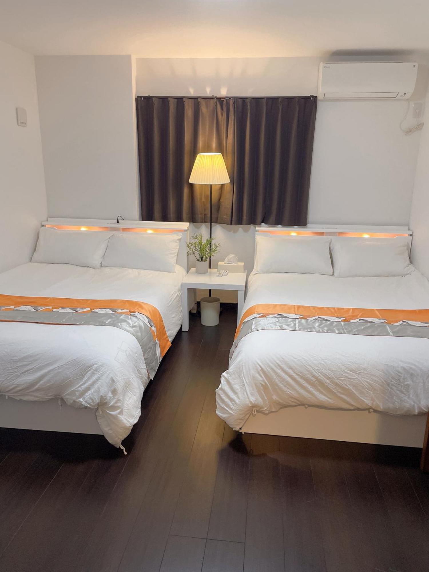 Westhouse A 天下茶屋店 Villa โอซาก้า ภายนอก รูปภาพ